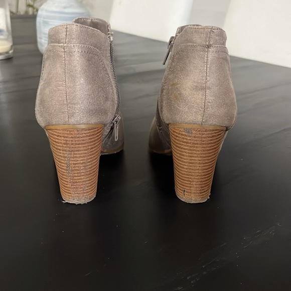 Women’s Booties - Picture 3 of 4